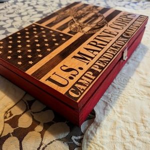 Marine coin display box